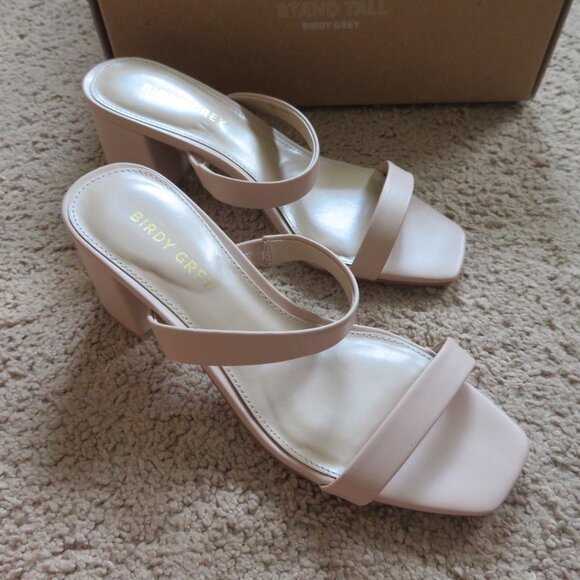 NEW Nude Sandal Heels Birdy Grey Alby Low Chunky Heel size 7 - Picture 1 of 5